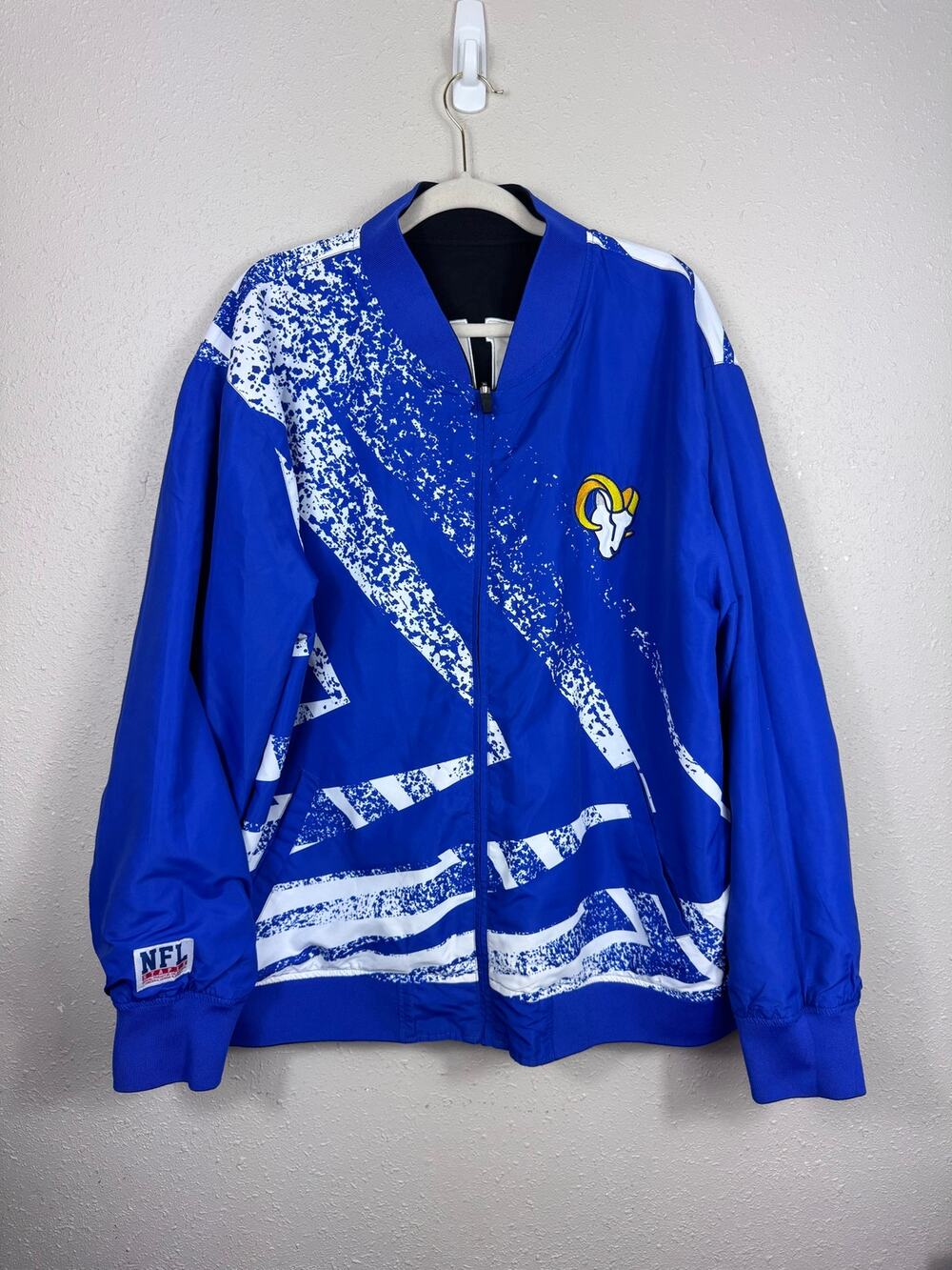 NFL x Staple Blue Los Angeles Rams Reversible Core Jacket Size XXL